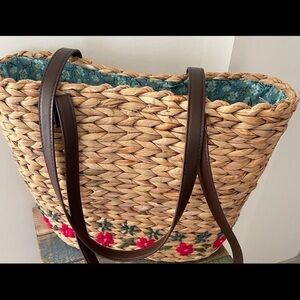 NATURAL LIFE Woven Tote with Floral Embroidery and Brown Straps